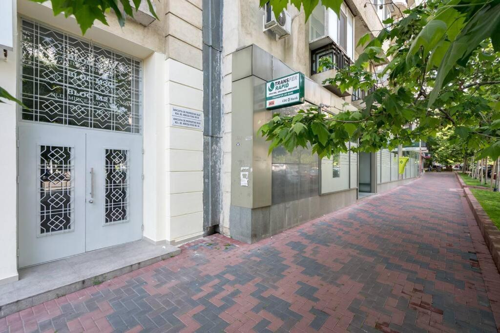 New Era Studio Near Old Town Bucharest Exterior photo